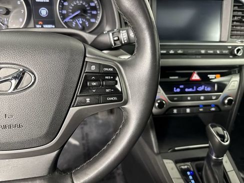 Used 2017 Hyundai Elantra Limited w/ Limited Ultimate Package 05 FWD image 11