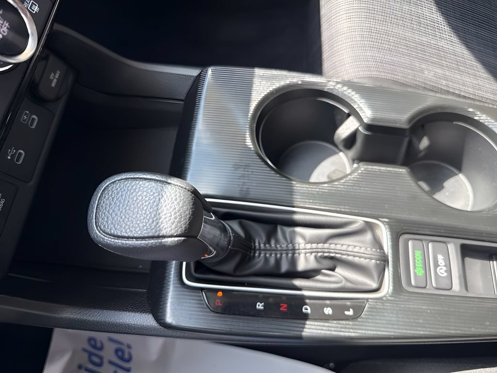 Used 2025 Honda Civic LX image 32