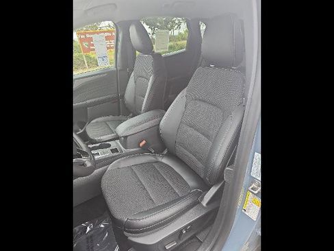 New 2025 Ford Escape SE image 22