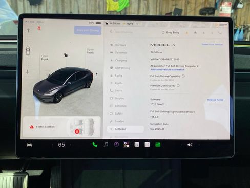 Used 2024 Tesla Model 3 Standard Range RWD image 2