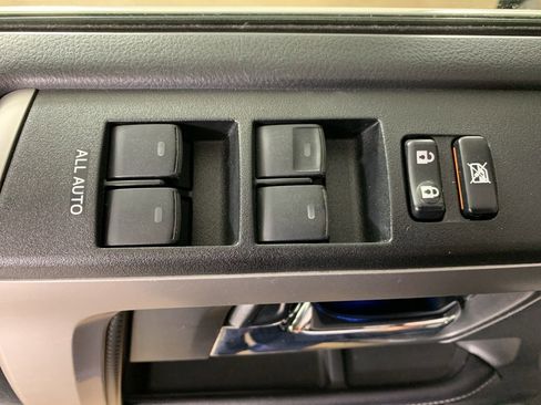 Used 2019 Toyota 4Runner Limited image 18