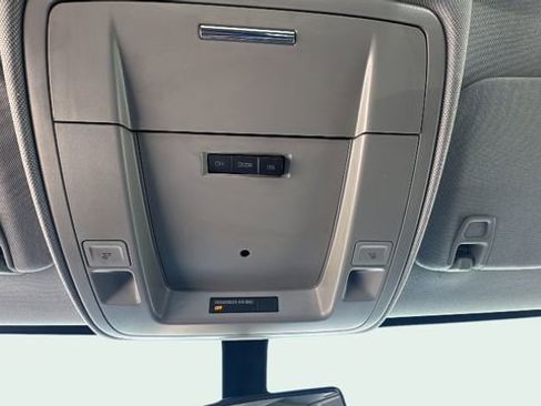 Used 2017 GMC Sierra 1500 4x4 Double Cab image 23