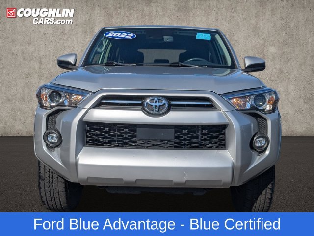 Used 2022 Toyota 4Runner SR5 RWD image 3