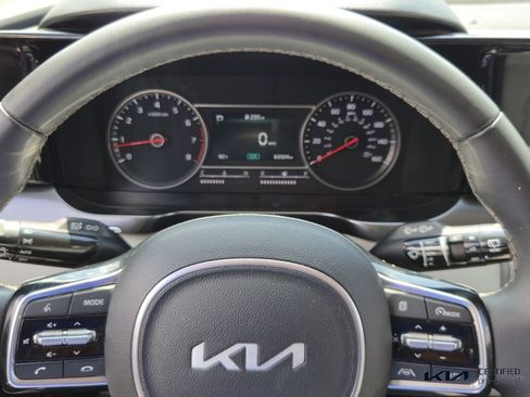 Certified 2023 Kia Sorento S w/ Panoramic Sunroof Package FWD image 28