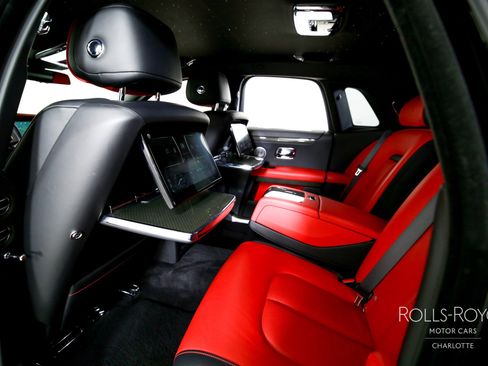 Used 2022 Rolls-Royce Ghost Black Badge image 20