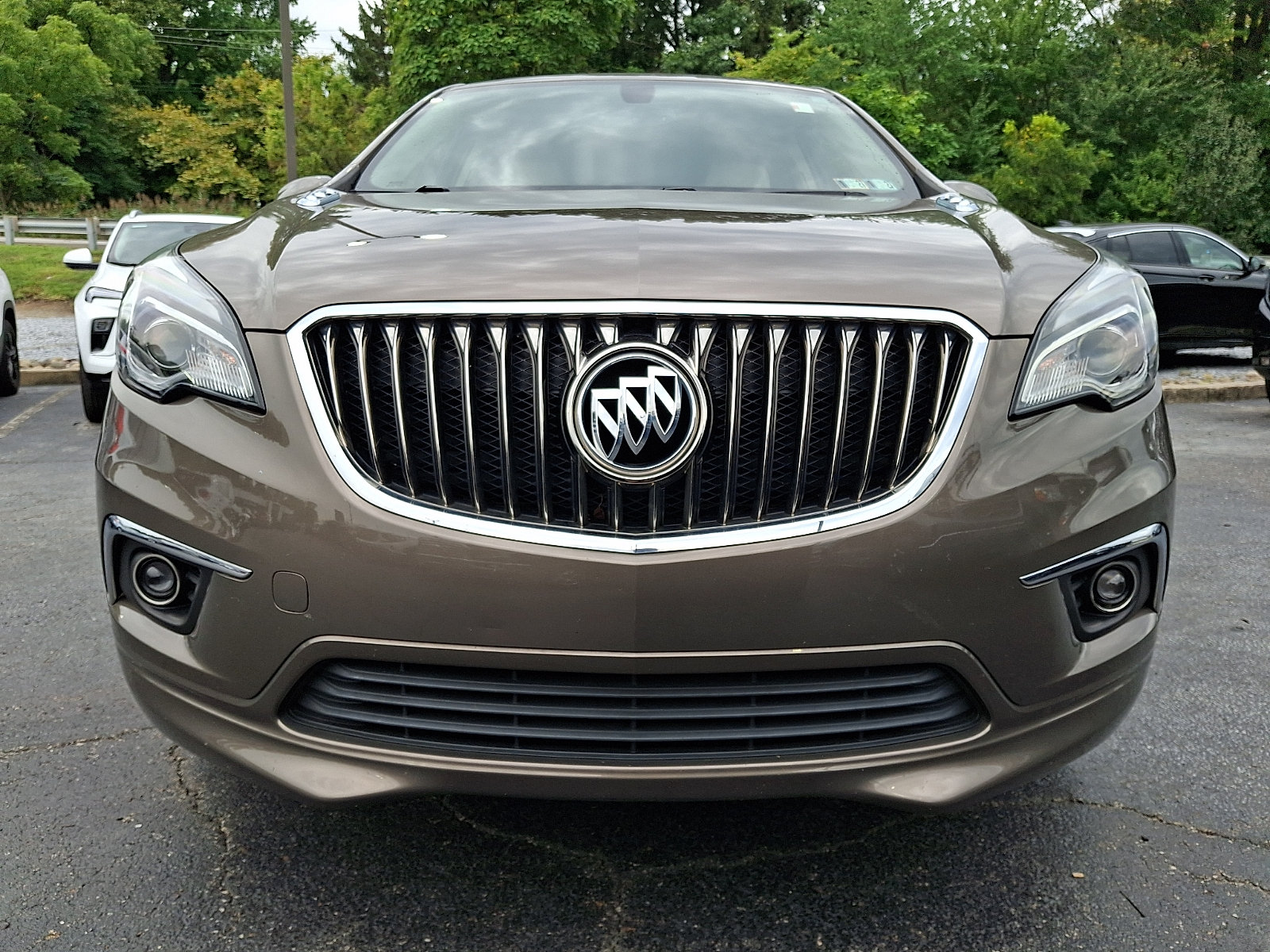 Used 2018 Buick Envision Preferred FWD image 2