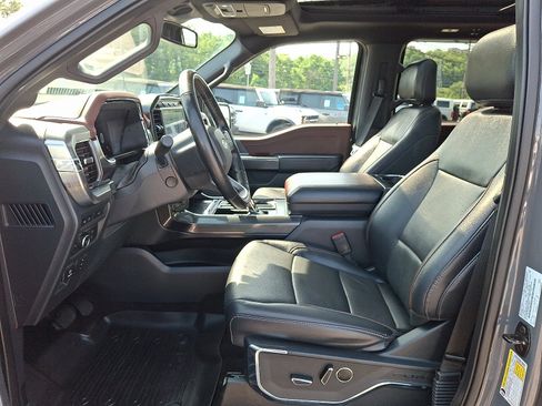 Used 2021 Ford F150 Lariat w/ Equipment Group 502A High AWD/4WD image 13