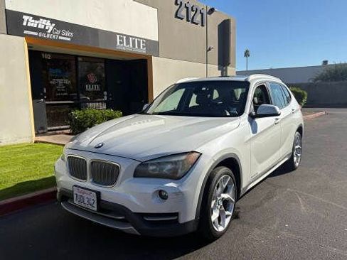Used 2014 BMW X1 sDrive28i image 2