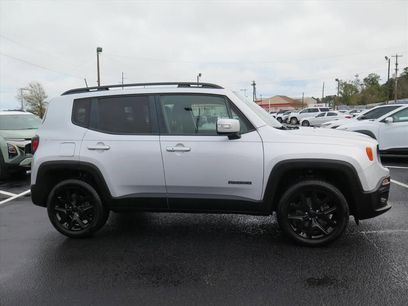 Used 2018 Jeep Renegade Altitude w/ UConnect 8.4 Nav Group