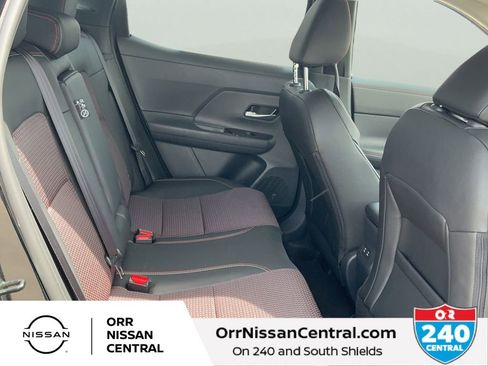 New 2026 Nissan Kicks SR FWD image 12