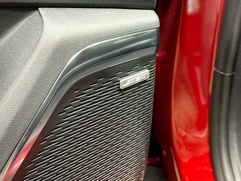 New 2026 GMC Acadia Elevation image 19