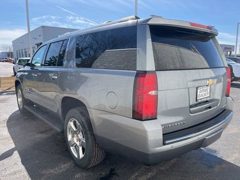 Used 2019 Chevrolet Suburban Premier image 4