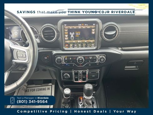 Used 2023 Jeep Wrangler Unlimited Sahara w/ Cold Weather Group image 17