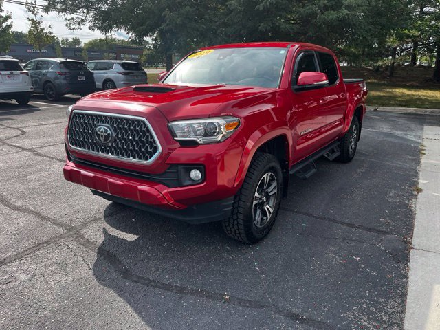 Used 2019 Toyota Tacoma TRD Sport AWD/4WD image 33