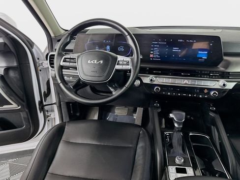 Certified 2023 Kia Telluride S w/ S Sunroof Package image 25