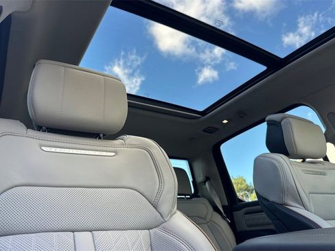 Used 2025 RAM 1500 Tungsten w/ Towing Technology Group image 17