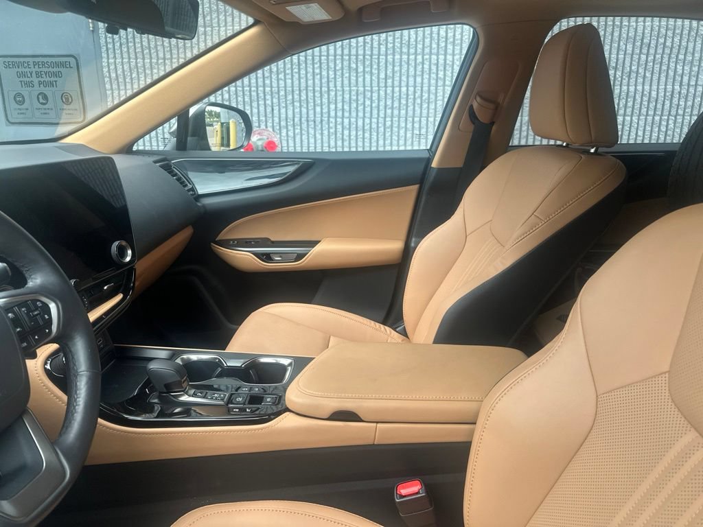 Certified 2025 Lexus NX 350 AWD w/ Accessory Package (2T) image 45