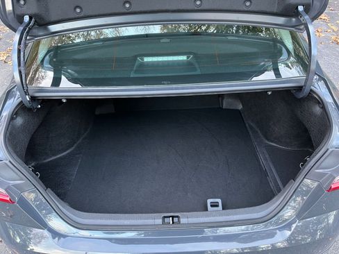 Used 2025 Toyota Camry LE image 27