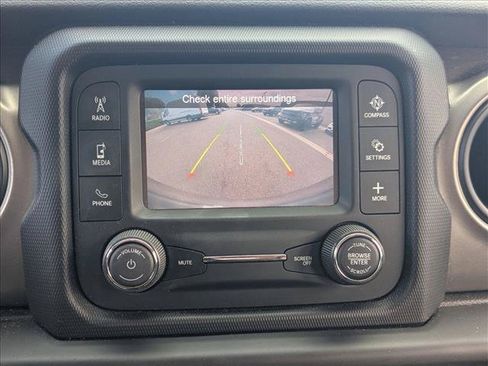 Used 2020 Jeep Wrangler Unlimited Sport AWD/4WD image 14