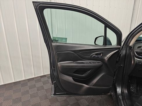 Used 2017 Buick Encore Preferred FWD image 27