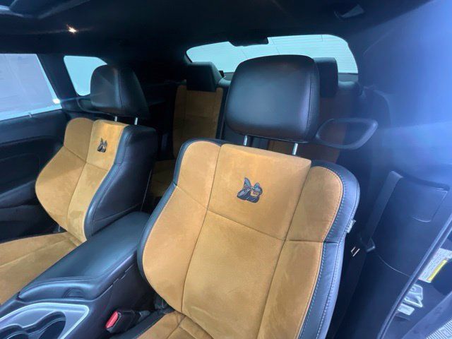 Used 2022 Dodge Challenger R/T Scat Pack w/ Dynamics Package RWD image 5