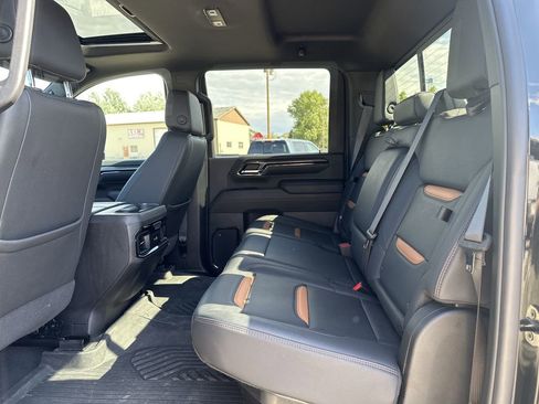 Used 2024 GMC Sierra 3500 AT4 w/ AT4 Premium Plus Package image 12