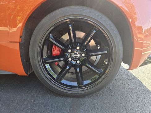 Used 2024 Nissan Z Performance w/ Heritage Edition RWD image 10