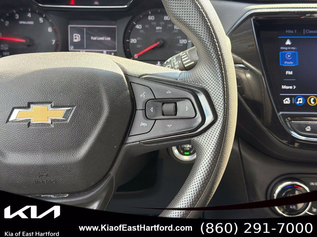 Used 2023 Chevrolet TrailBlazer LT w/ Convenience Package AWD/4WD image 26