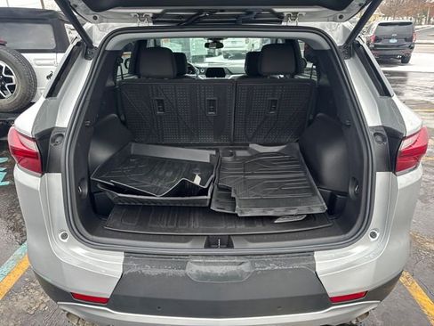 Used 2022 Chevrolet Blazer LT image 21