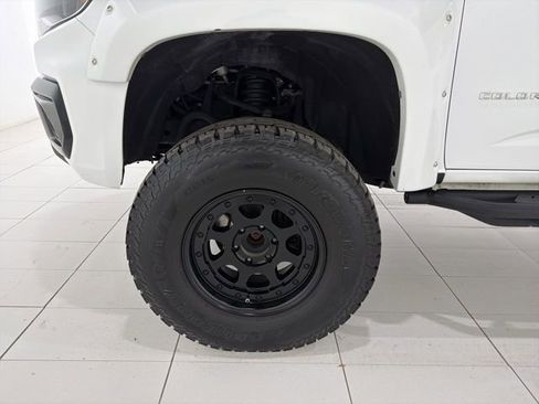 Used 2022 Chevrolet Colorado LT w/ LT Convenience Package image 47