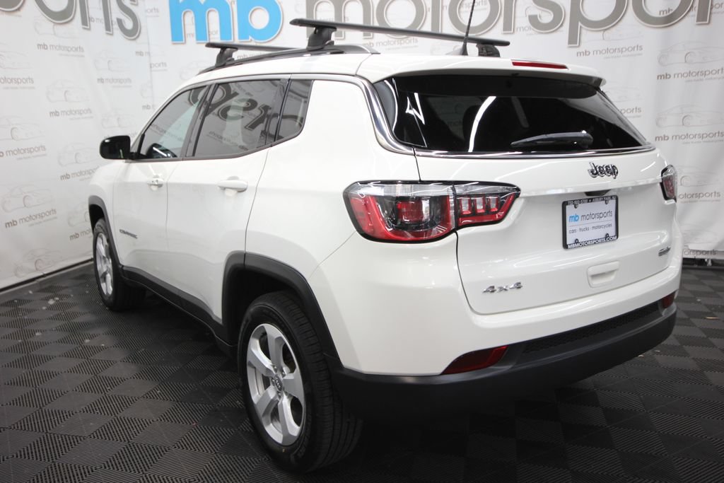 Used 2020 Jeep Compass Latitude AWD/4WD image 4