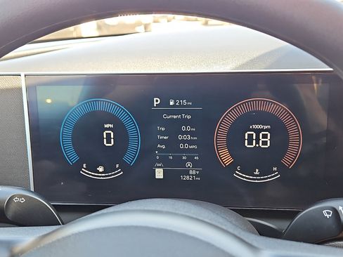 Used 2025 Hyundai Tucson SEL image 18