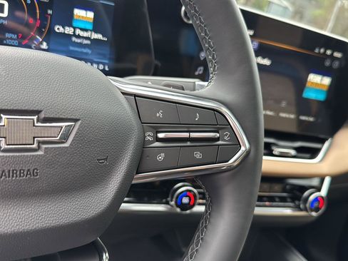 New 2026 Chevrolet Equinox ACTIV w/ Convenience Package III image 18