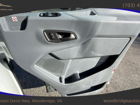 Used 2019 Ford Transit 250 130 Low Roof image 22