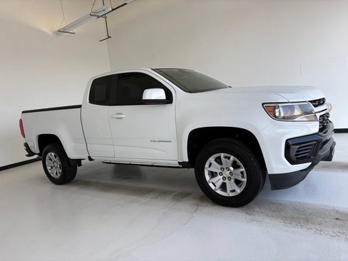 Used 2022 Chevrolet Colorado LT w/ Fleet Safety Package RWD image 1
