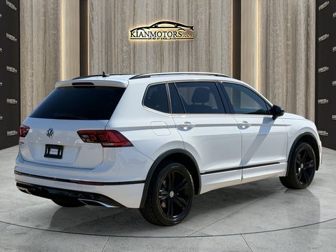 Used 2019 Volkswagen Tiguan SEL R-Line FWD image 10