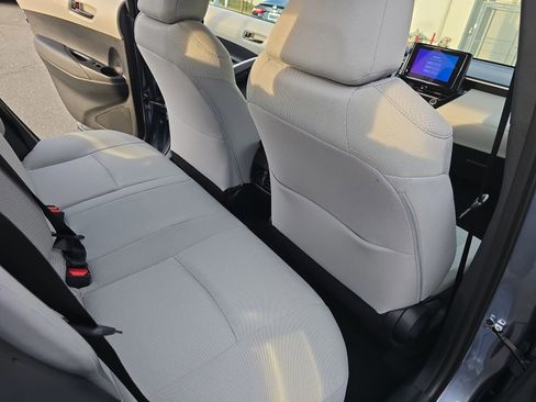 Used 2026 Toyota Corolla Cross L image 15