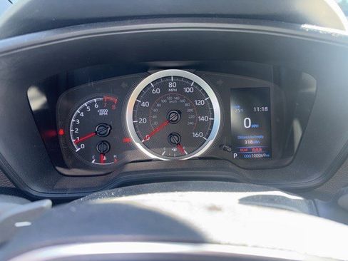 Certified 2020 Toyota Corolla SE image 3