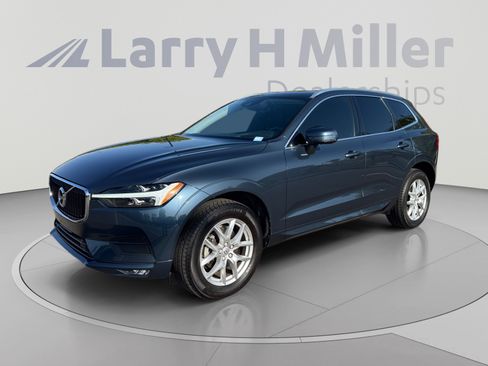Used 2021 Volvo XC60 T5 Momentum w/ Advanced Package AWD/4WD image 1