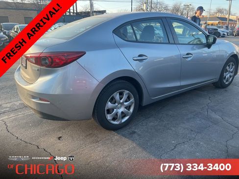 Used 2015 MAZDA MAZDA3 i SV image 1
