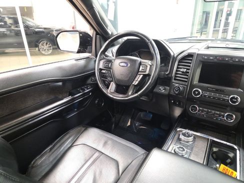 Used 2018 Ford Expedition Limited w/ Equipment Group 302A image 18