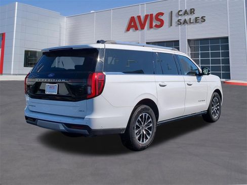 Used 2025 Ford Expedition Max Platinum image 6