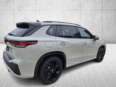 New 2026 Volkswagen Tiguan SE R-Line