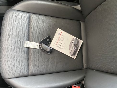 Used 2023 Volkswagen ID.4 Pro S image 15