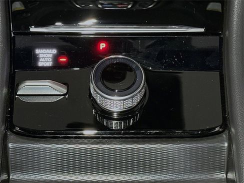 New 2025 Jeep Grand Cherokee L Limited w/ Luxury Tech Group II image 11