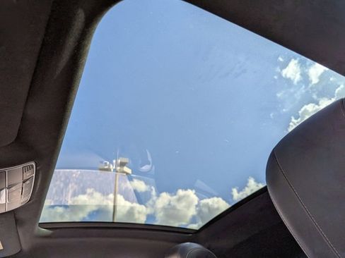 Used 2017 Mercedes-Benz S 550 4MATIC Coupe image 16