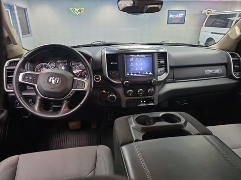 Used 2020 RAM 1500 Big Horn RWD image 16