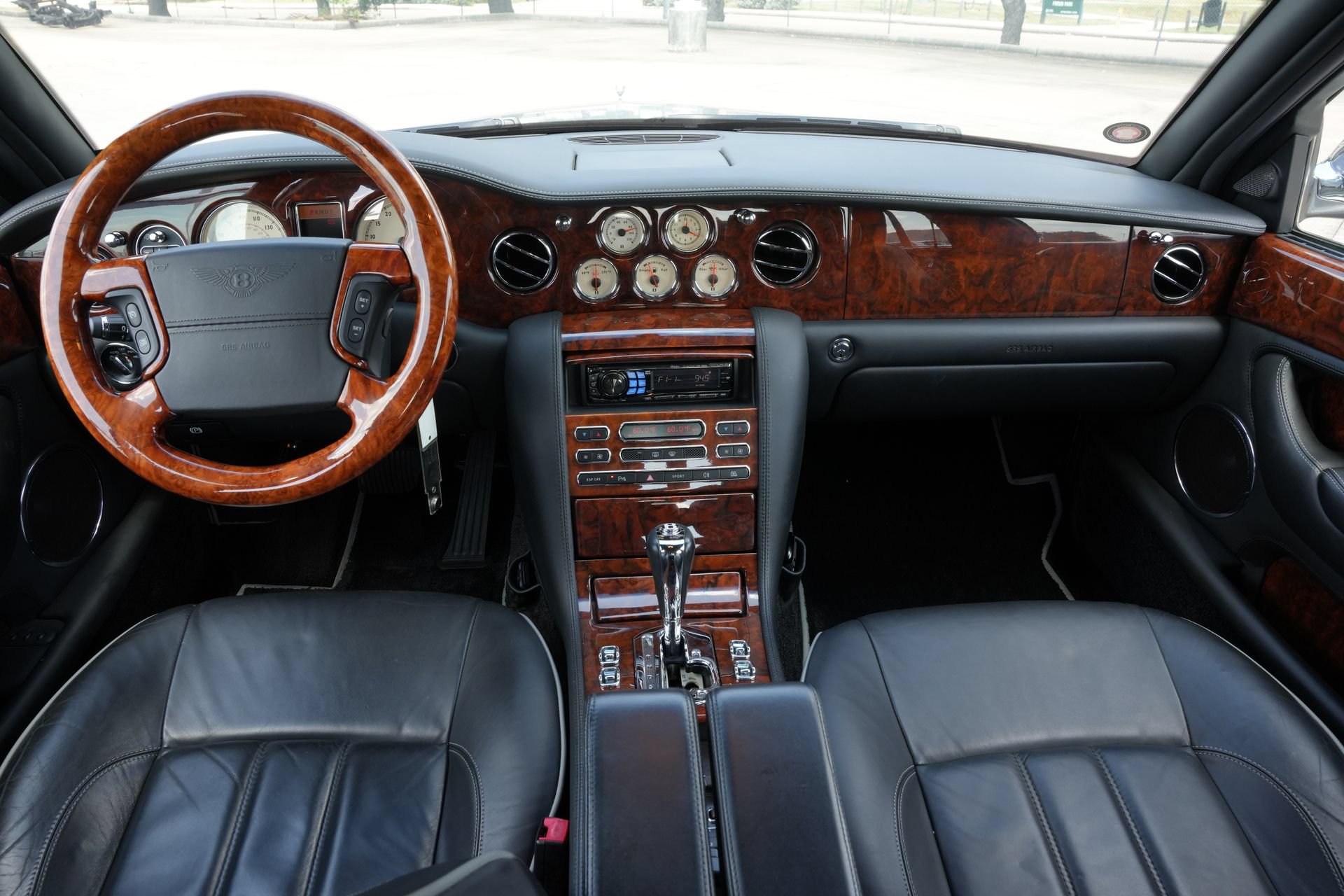Used 2007 Bentley Arnage R RWD image 8