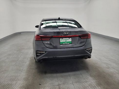 Used 2021 Kia Forte LXS FWD image 6