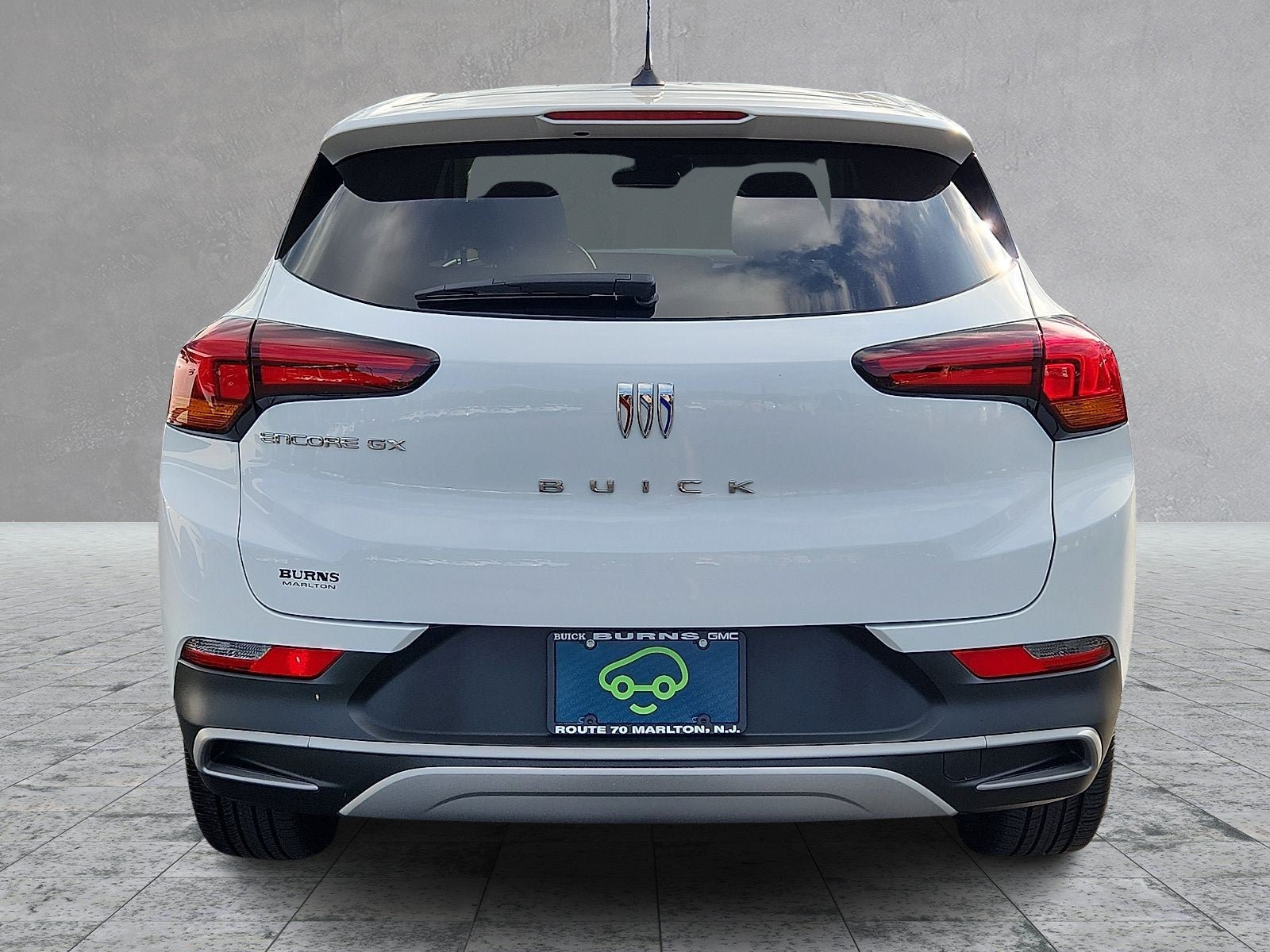 Certified 2024 Buick Encore GX Preferred FWD image 5